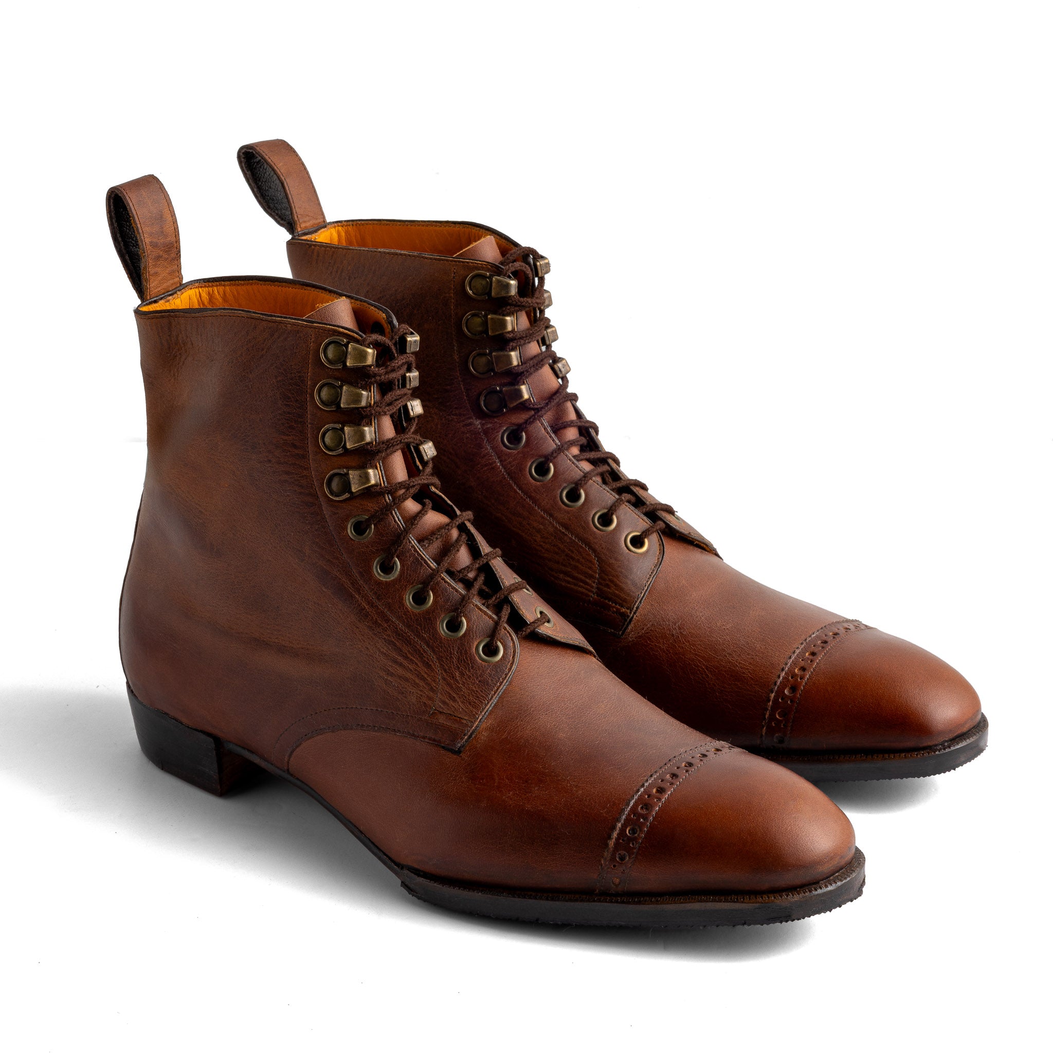 Heritage Bağcıklı Bot